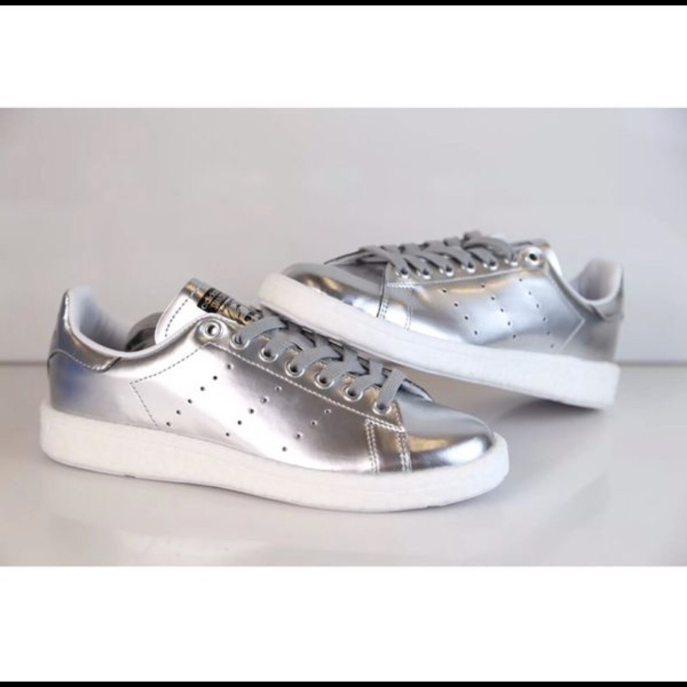 ADDIDAS Stan Smith Akira Women's Originals Casual